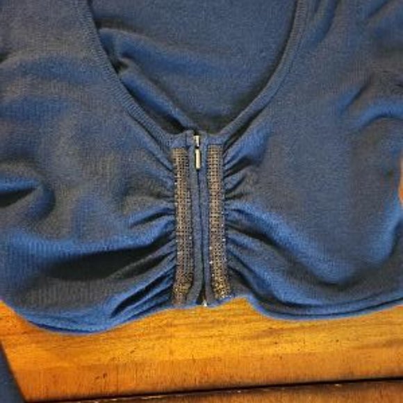 Express Navy Crop Sweater - Picture 4 of 11